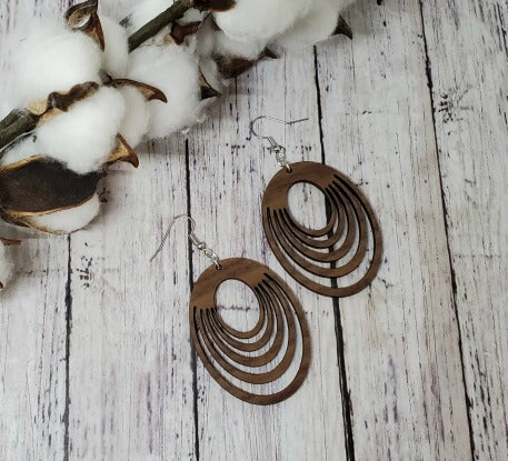 Walnut Decorative Oval Earrings